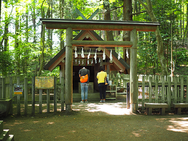 宝登山神社の奥宮