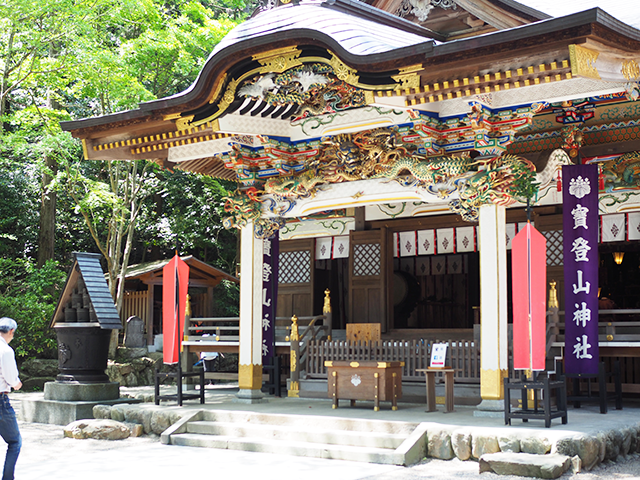 宝登山神社の本堂