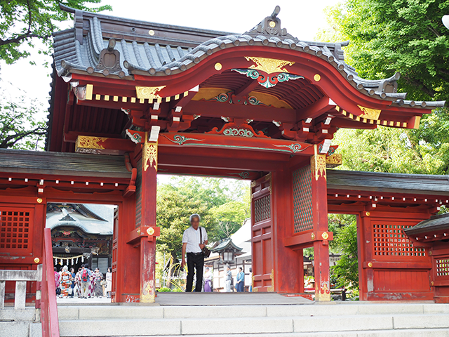 秩父神社正門