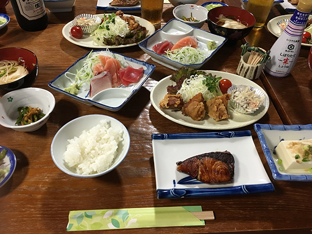 旅の楽しみのひとつの宿飯、大満足でした。