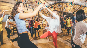 朝６時半開始！通勤通学前に踊る健康すぎるフェス 早朝フェス®SHIBUYA2018 開催決定サムネイル