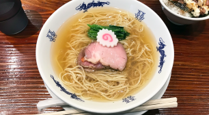 本郷三丁目駅で美味しい中華そばが食べられるお店「中華蕎麦にし乃」サムネイル